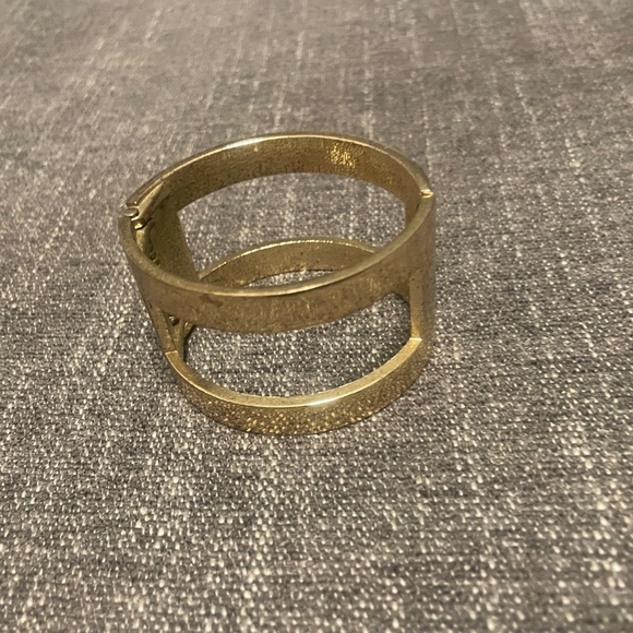 Costume Rings - Picture 4 of 4